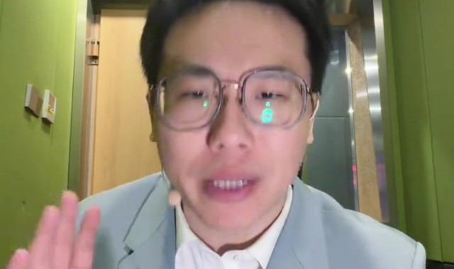 亚博体育平台-解说：在球队做顾问对里弗斯是很舒适的一件事 该享受享受生活了