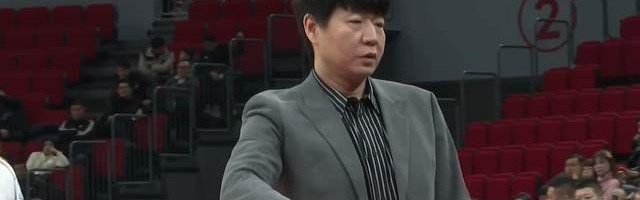 冲11连胜悬念不大，下轮打黑马是道坎，辽宁挡不住，或被宿敌终结