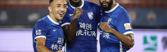 亚博体育平台-中超第一阶段积分榜：三镇展现统治力 5队陷保级区