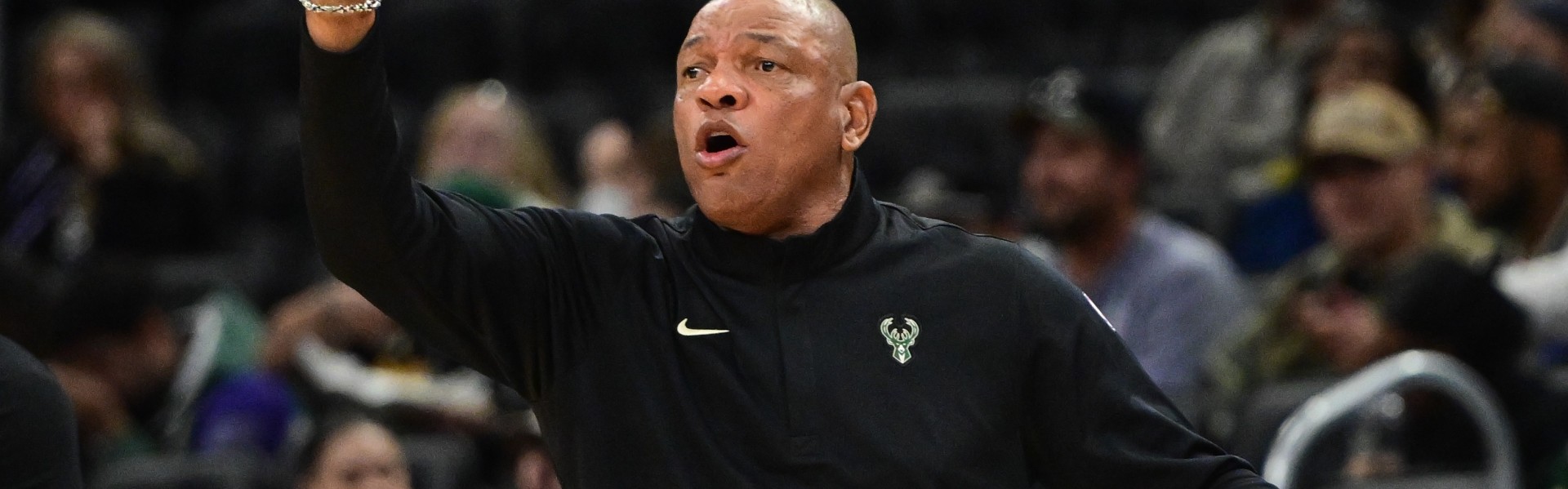 亚博体育APP-美网友谈老里下课：字母和老詹一样是教练杀手？他是名人堂教练？